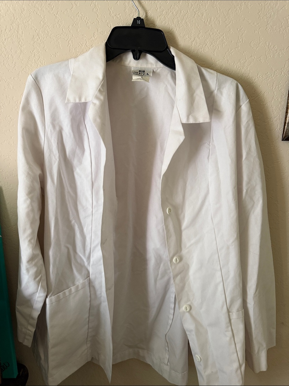 White Women's lab coat - Classic Open Front
